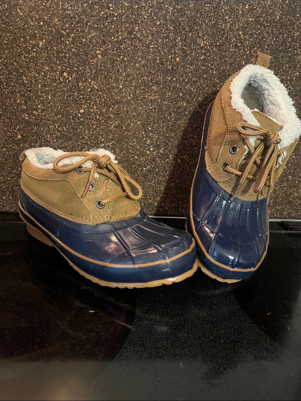 Khombu Navy and Brown Duck-Style Lace-Up Ankle Boots